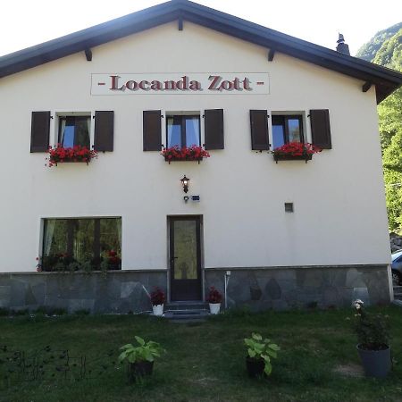 Locanda Zott Vergeletto Exterior foto