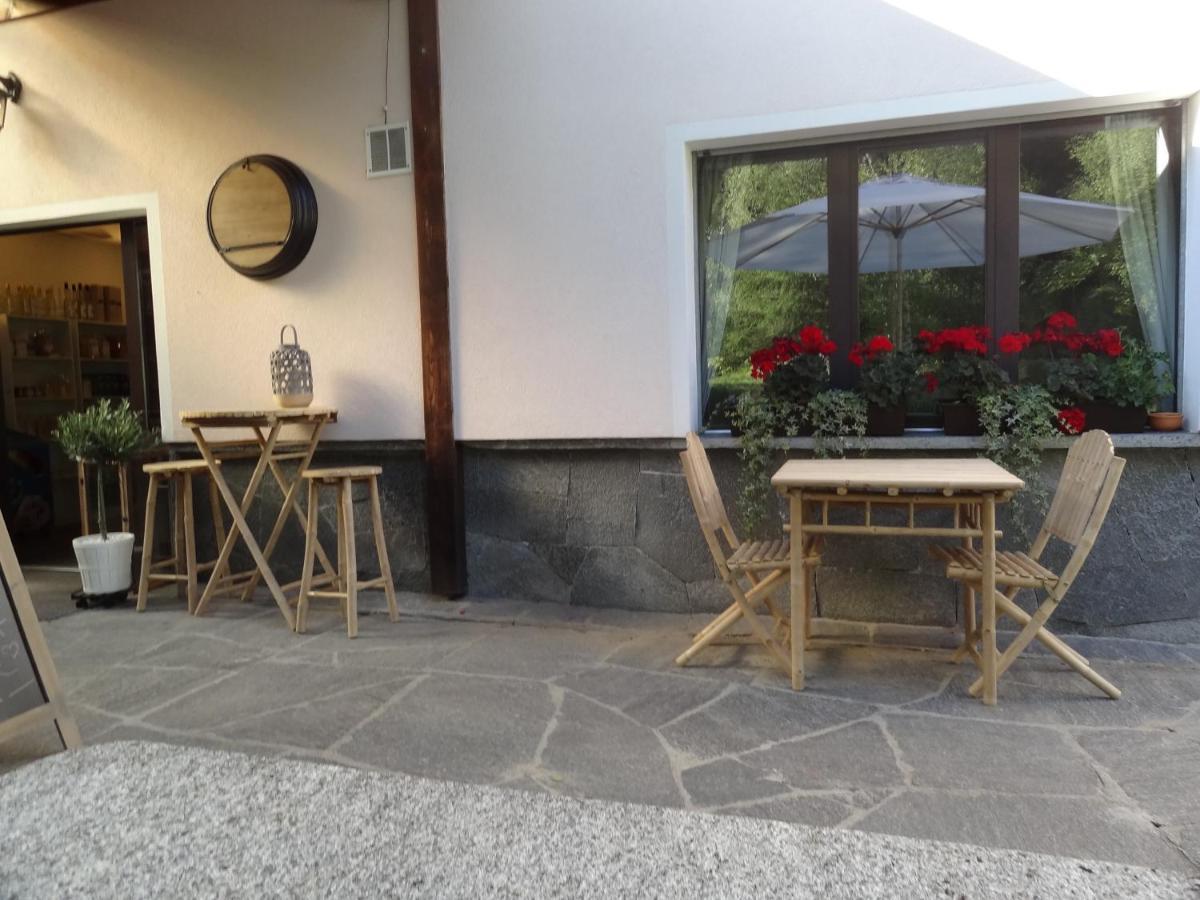 Locanda Zott Vergeletto Exterior foto